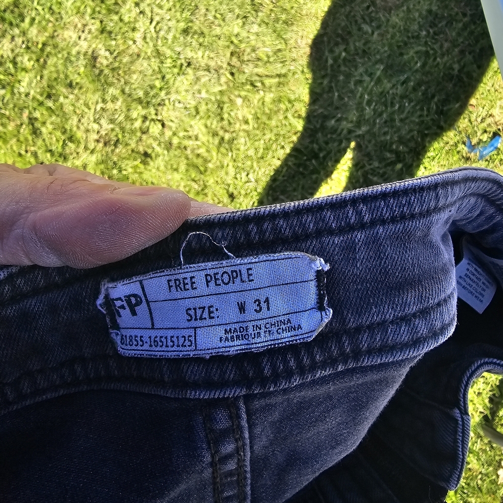 Free People Size 31 shorts